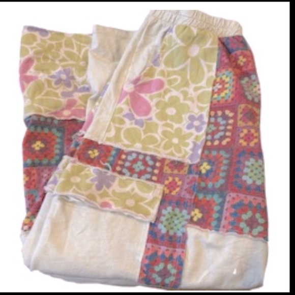 New Boutique Mineral Washed BOHO Crochet Floral Printed Pants So Fun! - Picture 7 of 7